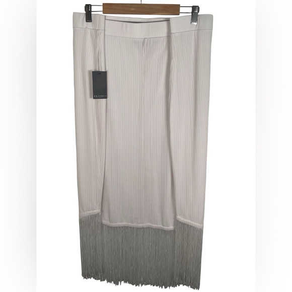 ELOQUII Fringe Skirt NWT Size 28 - Picture 2 of 12